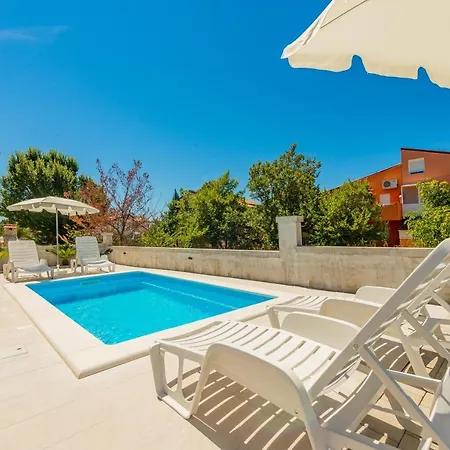 La Prima Privlaka Luxury I Apartment