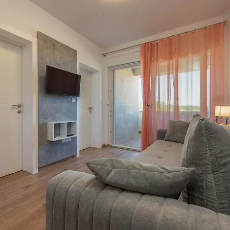 La Prima Luxury I *