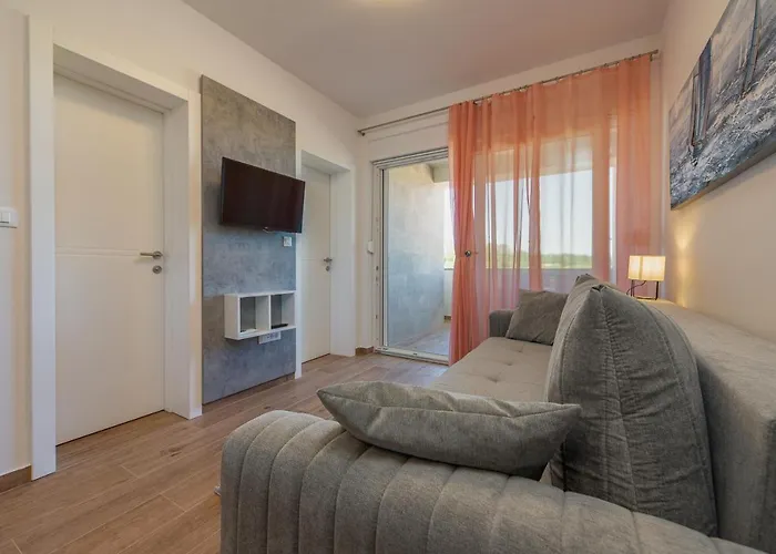 La Prima Luxury I *